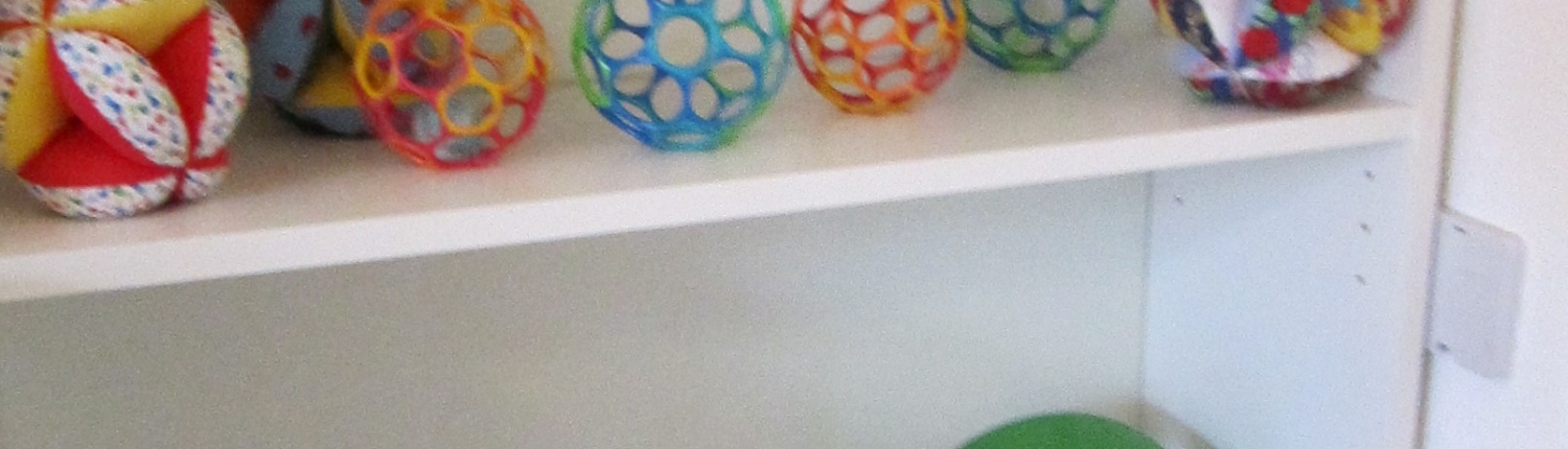 IMG_0697 Becher Bälle Bögen